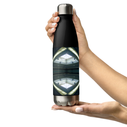 Landing Bay 01  |  Insulated Stainless Steel Water Bottle - Image 5